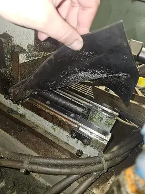 USED 1997 UNIVERSAL AUTOMATIC MACHINE 5.5