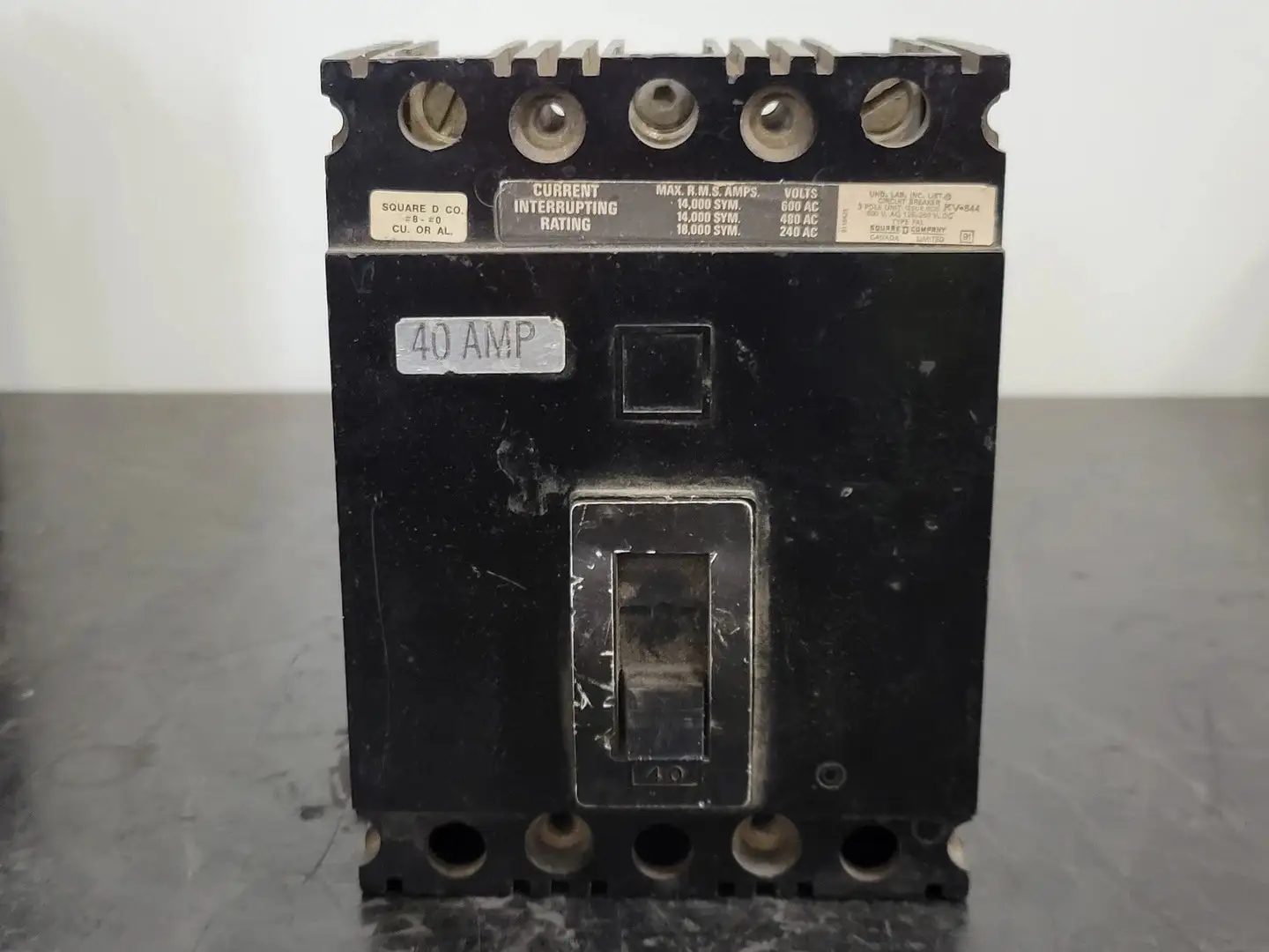 USED SQUARE D FAL36040