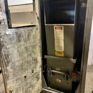USED POLYMER MACHINERY CORP 912 SIL