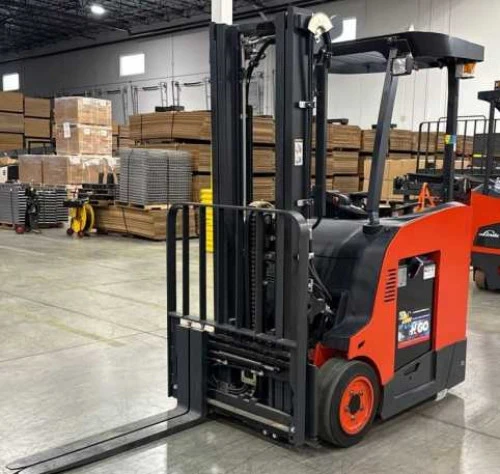 Used 2023 LINDE E18S 3-Wheel Sit down Electric Counterbalance Forklifts Pennsylvania US | National Lift Equipment #1382633