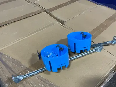 Uf 4” Ceiling Box W/ Adjuster