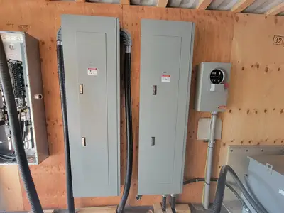 2000A 480Y/277V Eaton Switchgear Power Distribution Center w/ 45kVA Transformer & Panels (Containerized)