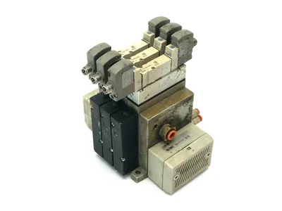 ZZM03-TSB | SMC  Vacuum Generator Manifold Assembly - Used