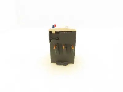 Schneider LR3D226 Thermal Overload Relay 600VAC 16-24A 3 Pole 1NO 1NC