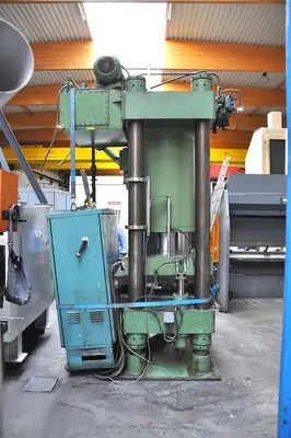 USED DARRAGON 600 TON HEATED