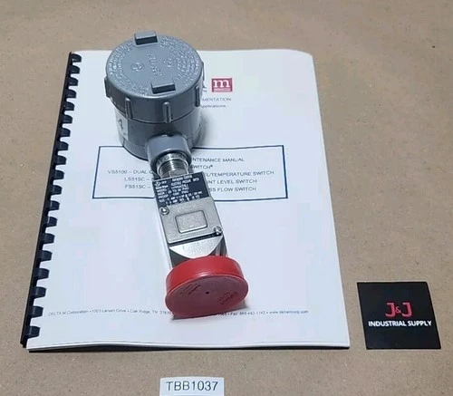 NEW ITT Aerospace 117P54CC61