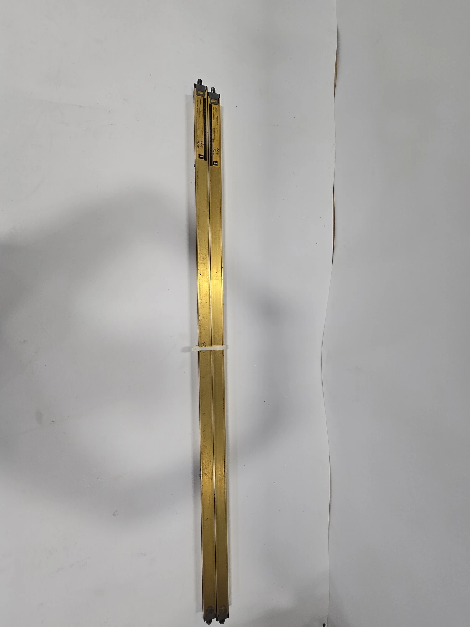 USED OMRON F3SN-A1267P25-L-01-01F3SN-A1267P25-D-01