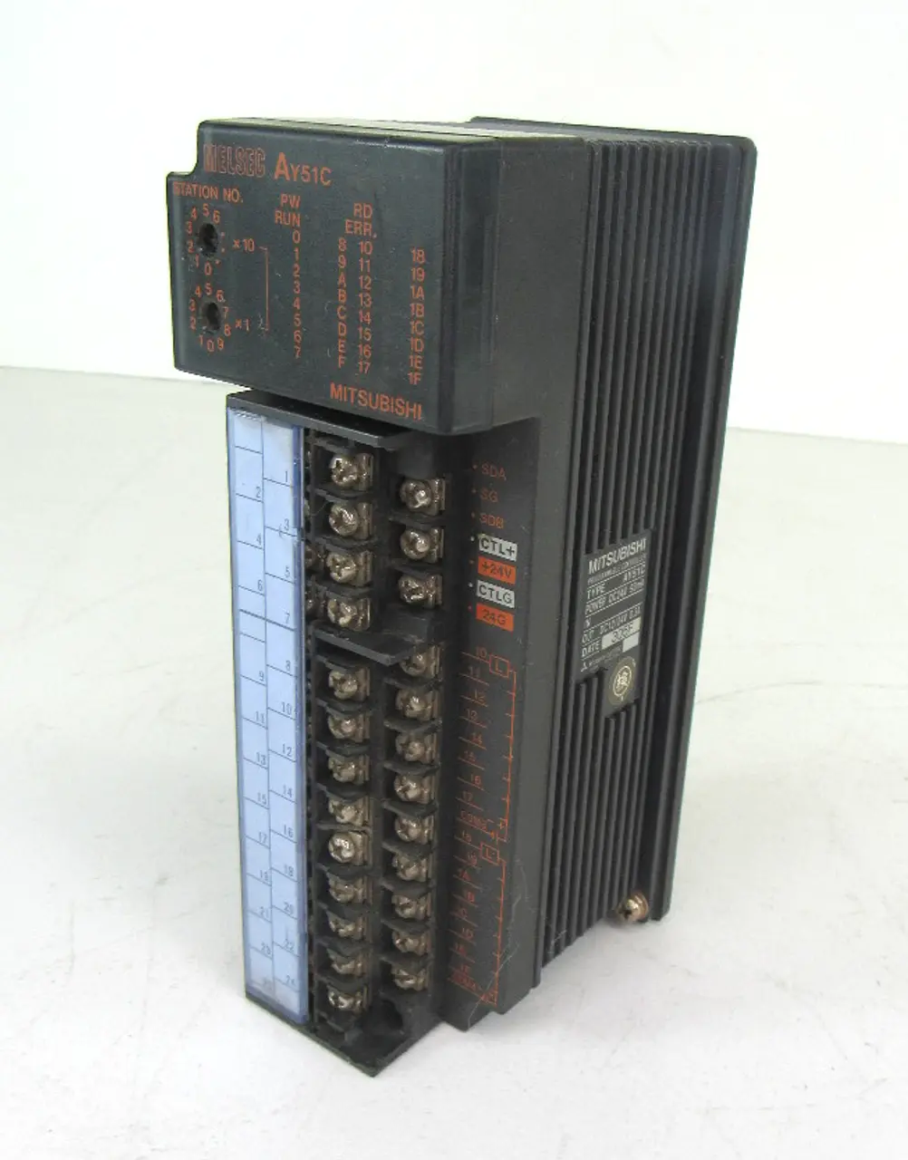 USED MITSUBISHI MELSEC AY51C