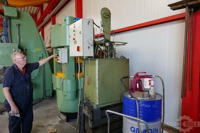 Used MAKEY BOWLEY EUROPRESS 1000 Hydraulic Presses NL | Mach 4 Metal #1420541