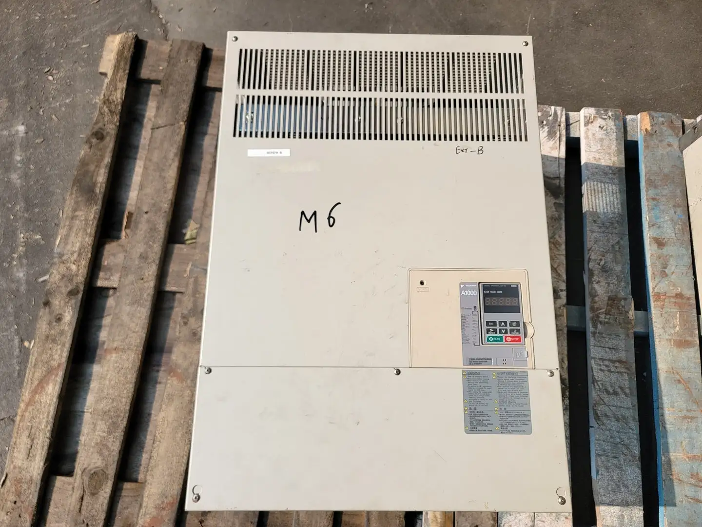Used YASKAWA CIMR-AB4A0250ABA Switchgears British Columbia CA | Lenmark #238613