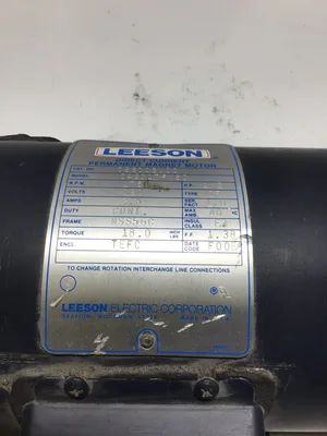 LEESON 042D17FK60 Direct Current Permanent Magnet Motor 1/2HP