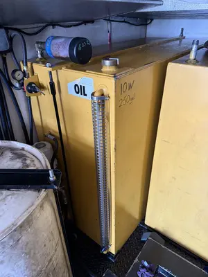 Used 2002 CHEVROLET C7500 Fuel & Lube Trucks Kentucky US | Proxy Equipment #1425954