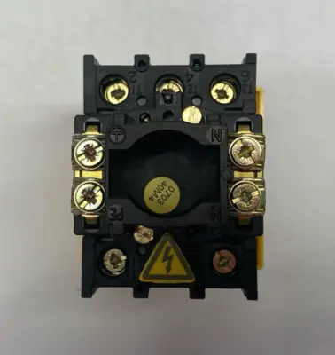 Used Eaton Moeller Emergency Main Switch 3-Pole Flush Mounting 081438 Relays & Switches Michigan US | Maverick Industrial Sales #1391673