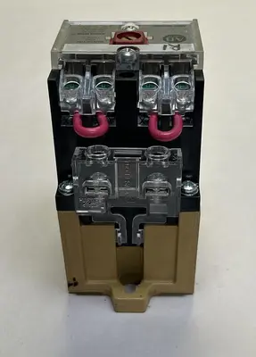 Used ALLEN-BRADLEY 700-P800A1 Miscellaneous Equipment (Electrical & Power) | Surplus Asset Holdings #1190311