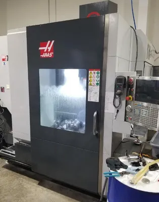 2017 HAAS UMC-750 Machining Centers, Multitasking | Machnet (1)