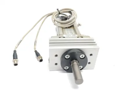 Used SMC Pneumatic Rotary Actuator Cylinder 32mm Size 15mm Stroke Rotary Actuators Michigan US | Maverick Industrial Sales #1389729