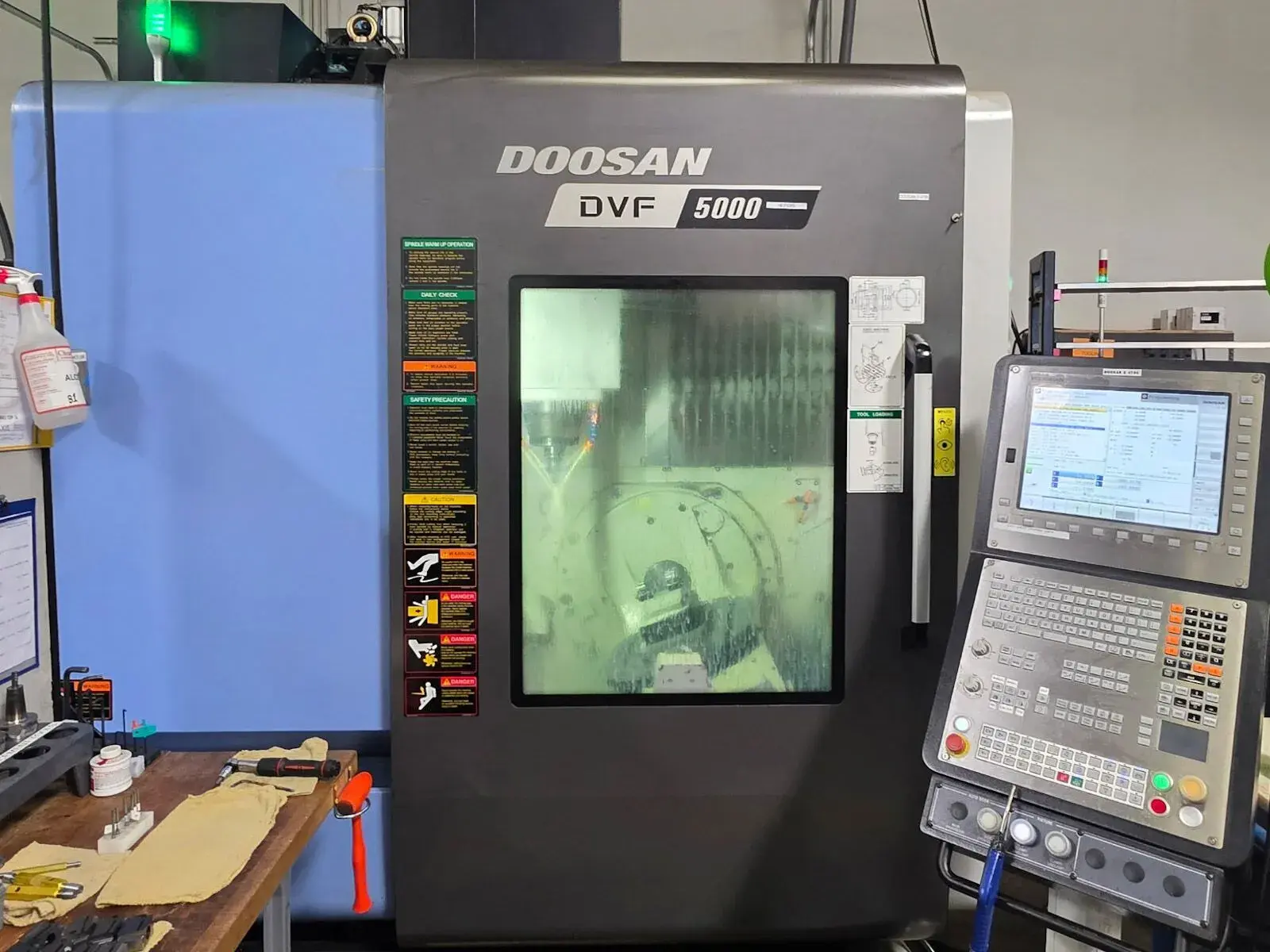 Used 2020 DOOSAN DVF 5000 Vertical Machining Centers (5-Axis or More) Ohio US | Toolquip, Inc. #1329614