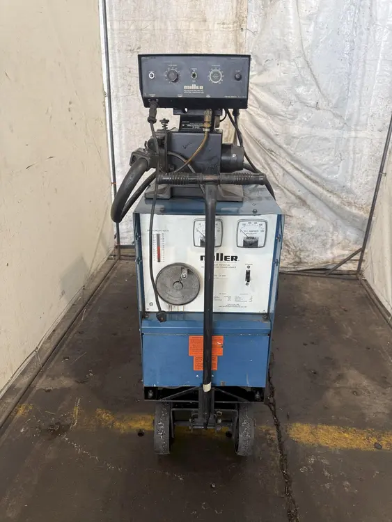 Used MILLER CP–300 Mig Welders Ohio US | G-2000, Inc. #1063163