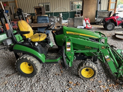 USED 2024 Deere 1025R