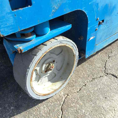 USED 2016 Genie GS-3232