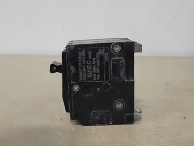 USED SQUARE D QO230