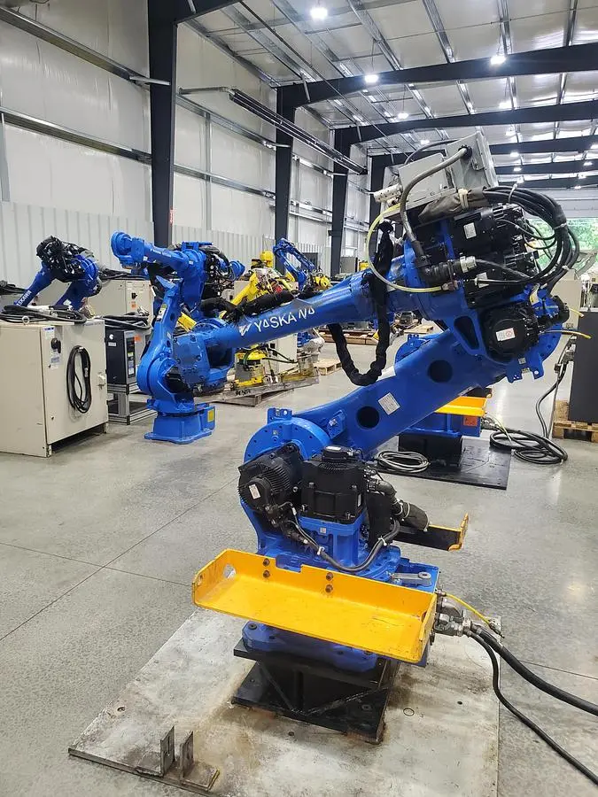 USED YASKAWA MOTOMAN MH50-II