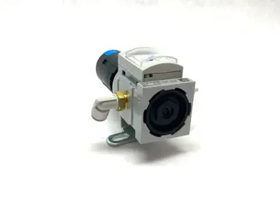 MS4-LR-1/4-D6-AS, 529417 | Festo MS4-LR-1/4-D6-AS Pressure Regulator G 1/4" 529417 w/ Bracket Mount - Used