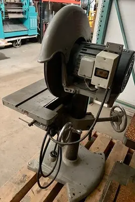 USED ELEPHANT DS-20