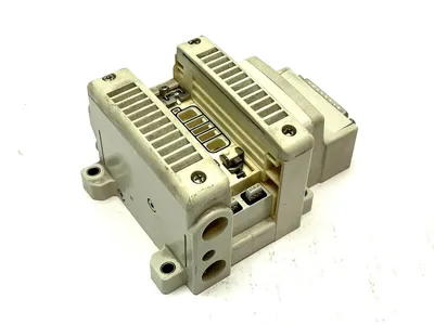VV5QC21-02C6FD0-S | SMC  Base Mount Plug-In Manifold - Used