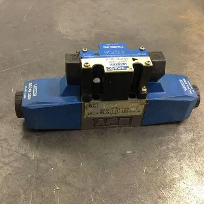 USED VICKERS DG4V36CMP7H750JA100