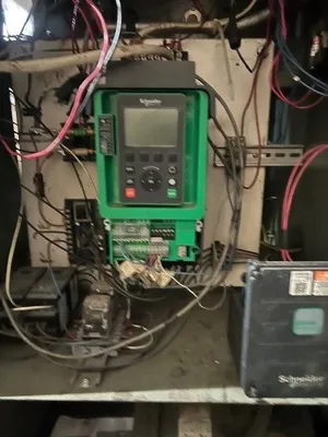 HOBBS single turret winder Winders, Single Turret | Mark One Machinery (5)