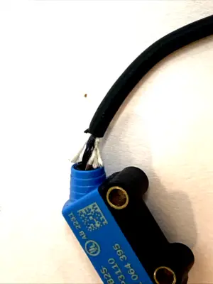 USED SICK PHOTOELECTRIC PROXIMITY SENSOR 1064395