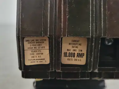 90 Amp, 3 Pole, 240 volts Circuit Breaker