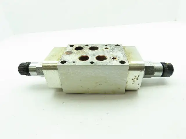 Used SUN HYDRAULICS _UNKNOWN_ Valves/Fittings | Arrow Industrial #625520