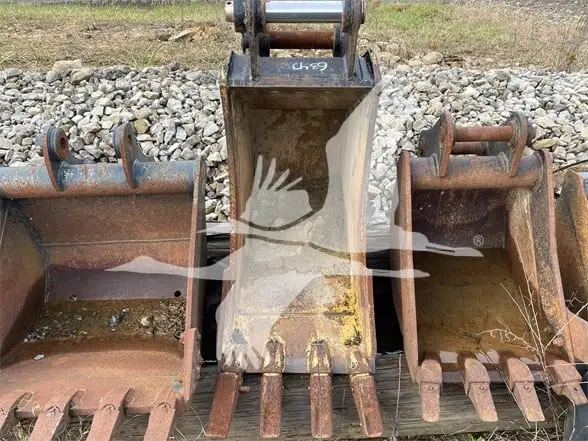 Used 2015 FLECO 18 INCH Multipurpose Buckets Kentucky US | Team Boone #718855