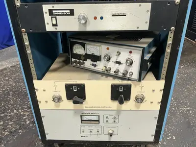 Used SYMETRIX _UNKNOWN_ Vacuum Gauges / Controllers Ohio US | HGR 24 #1326139