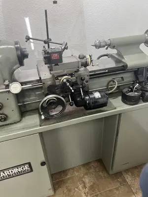 USED 1982 HARDINGE HLV-H
