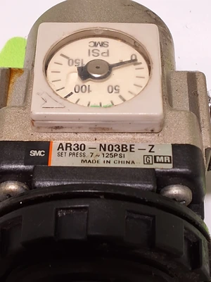 SMC AR30-N03BE-Z PNEUMATIC REGULATOR
