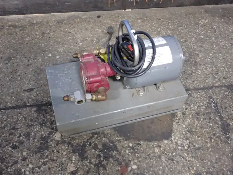 Used PUMP SYSTEMS INC 001828 B Pumps Ohio US | HGR 24 #912551