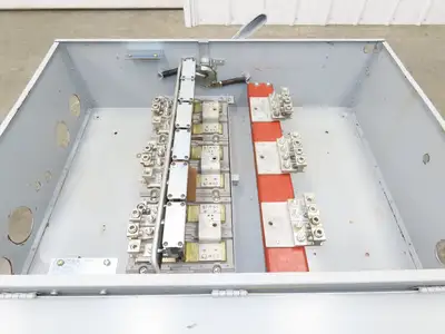 Siemens F357L I-T-E Safety Disconnect Switch 800A 600V 3 Pole Fused 500Hp NEMA 1