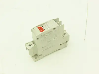 Mitsubishi Electric CP30-BA 5A Circuit Protector 1 Pole M Curve Lot of 20