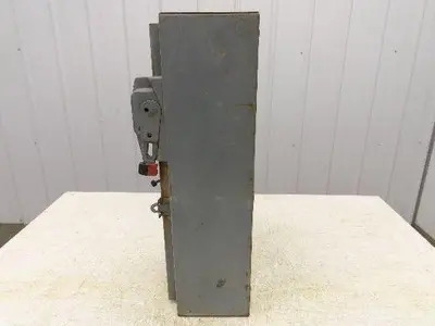 Square D SBG11 8538 Combination Motor Starter 5Hp 30A 480V 3PH Size 0 Non-Fused