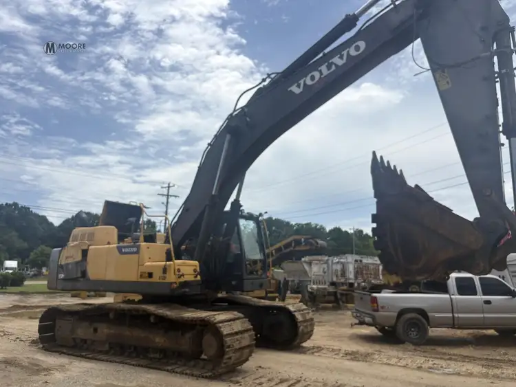 Used 2012 VOLVO EC480DL Crawler Excavators Tennessee US | Moore Equipment #1517306