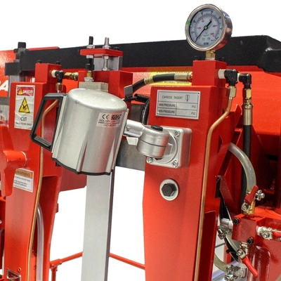 AMADA HFA360P Horizontal Dual Column Band Saws | Pioneer Machine Sales Inc. (8)