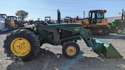 USED 1966 JOHN DEERE 3020