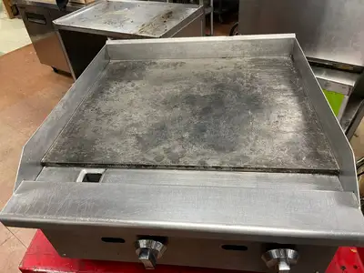 Used ACE Used 24" ACE Natural Gas Griddle 60,000 BTU - COZ Commercial Flat Top Griddles Illinois US | Falcon Restaurant Supply #1374944
