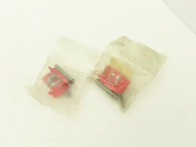 Allen Bradley 440G-A36050 Spartan Switch Actuator Catch Retainer Guide  Lot of 2