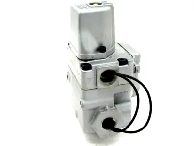 NEW MAC VALVES 57-11-111C SOLENOID VALVE 5711111C