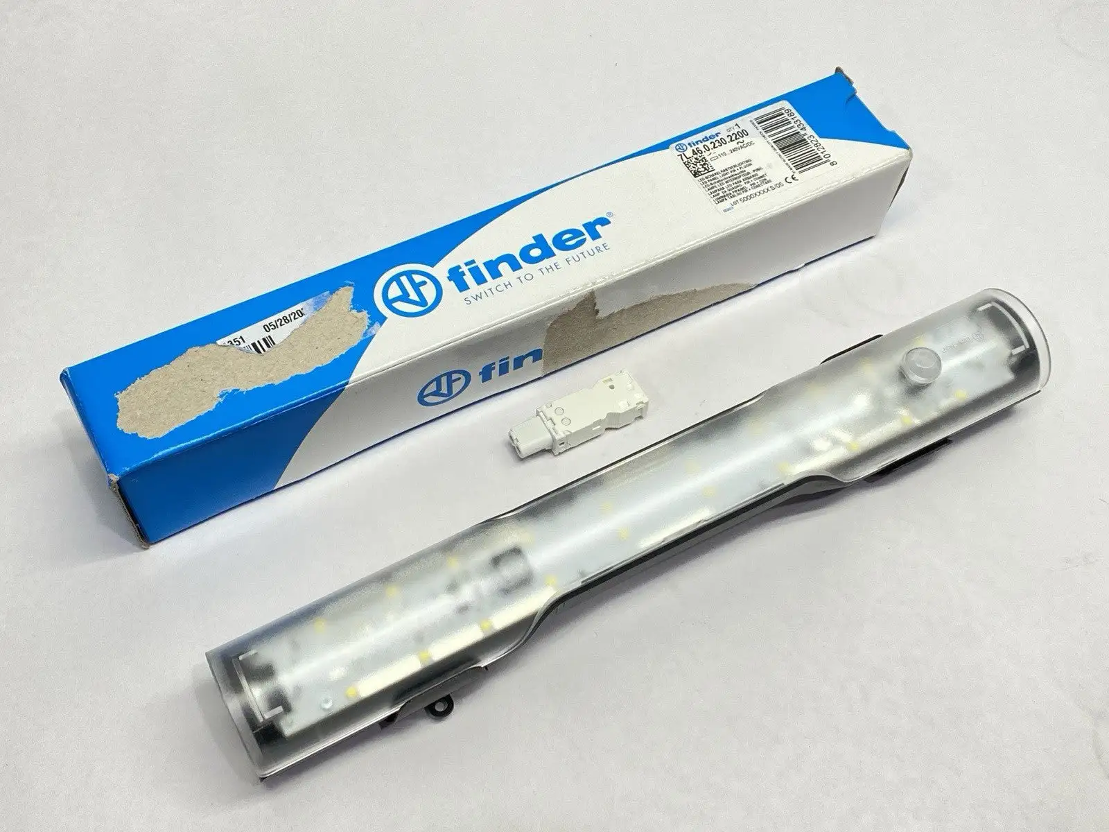 New | in-Stock Finder Series 7L LED Enclosure Light 110-120V 9W CNC Lights Michigan US | Maverick Industrial Sales #1393277