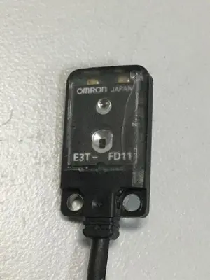 USED OMRON E3T-FD11